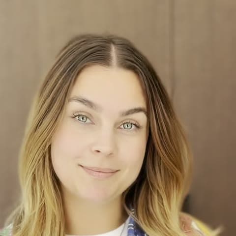 Mgr. Michaela Senáši